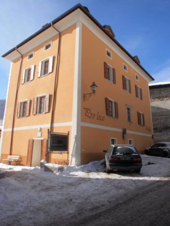 Taxus Hostel Pieve Tesino ภายนอก รูปภาพ