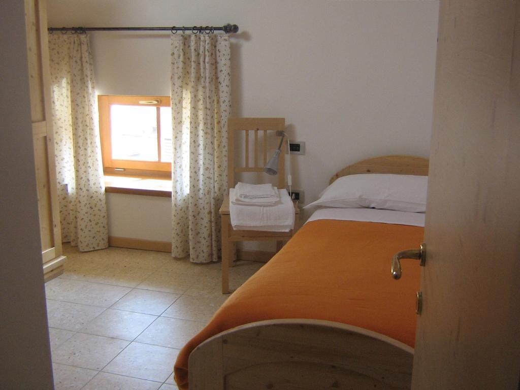 Taxus Hostel Pieve Tesino ห้อง รูปภาพ