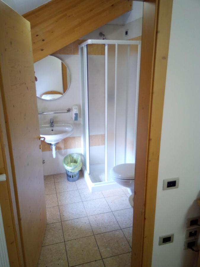 Taxus Hostel Pieve Tesino ภายนอก รูปภาพ